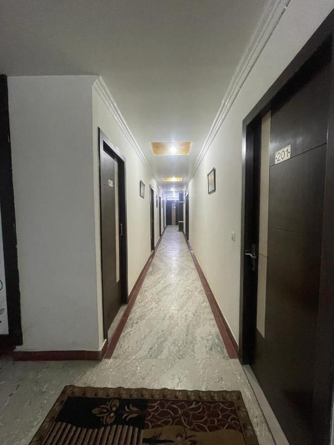אגרה Premium Boston Rooms Family Hotel מראה חיצוני תמונה
